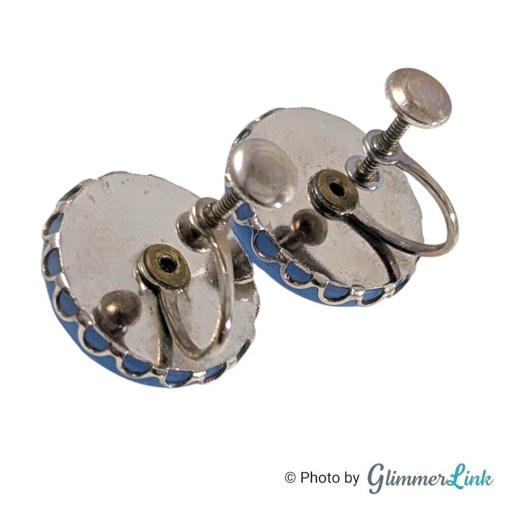 Vintage Blue Moonglow Plastic Cabochon Screw Back Silver Tone Earrings - Picture 6 of 7